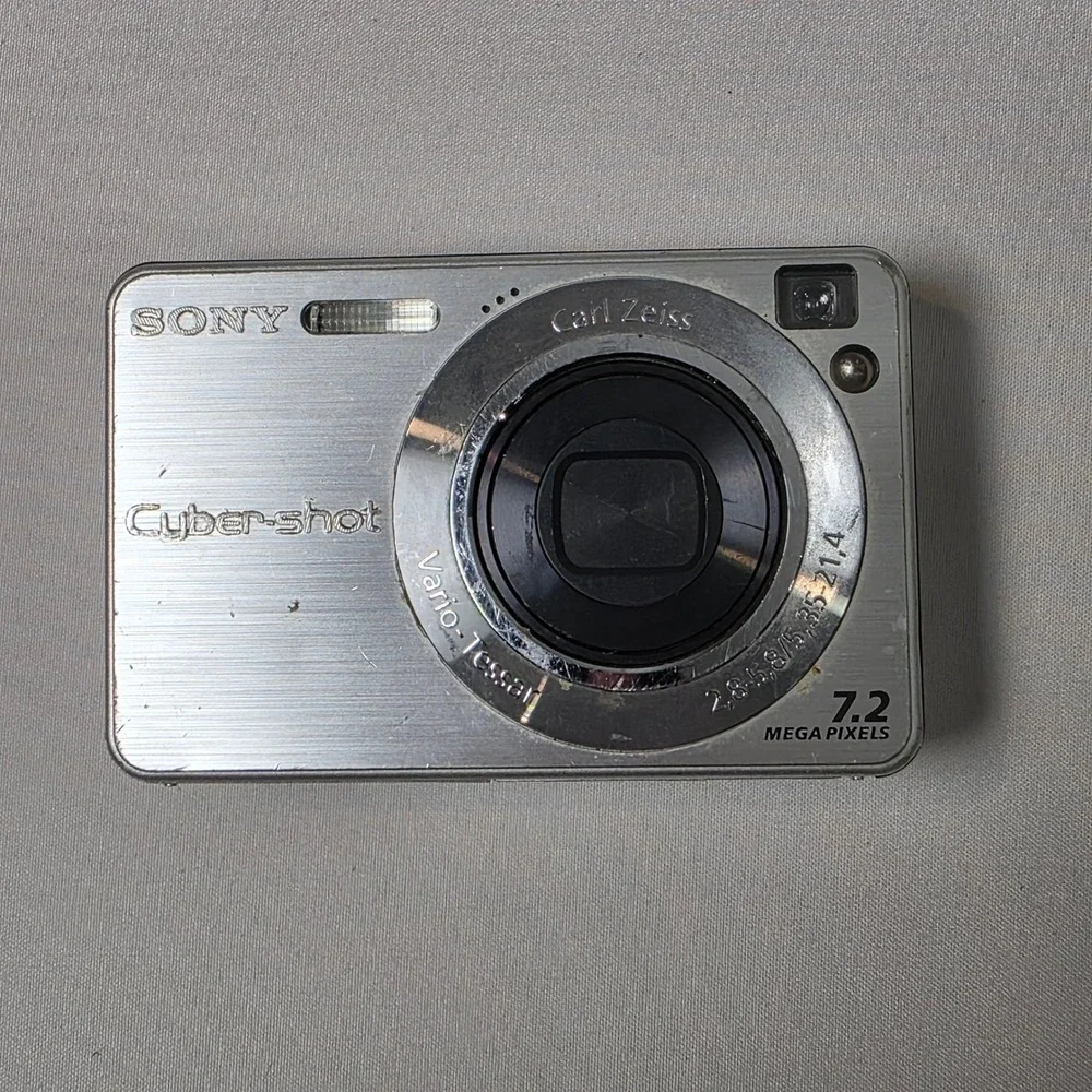 Sony Cyber-shot DSC-W110 Digital Camera 7.2MP Carl Zeiss 4x Zoom Y2K PARTS ONLY